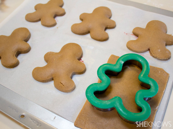 Cherry-filled gingerbread man tarts -- cut top of gingerbread