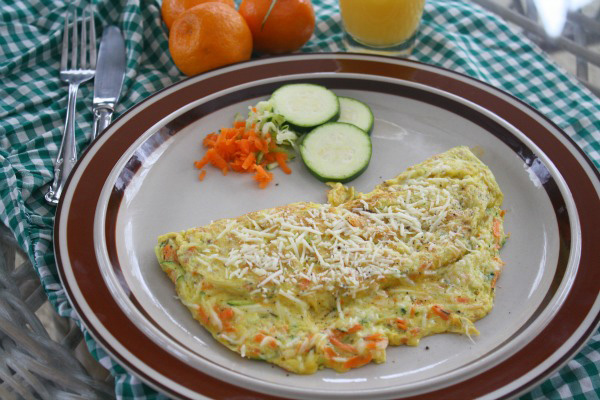 Zucchini and carrot omelet