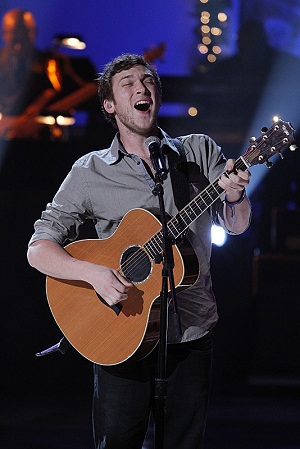 Phillip Phillips on A Home for the Holidays