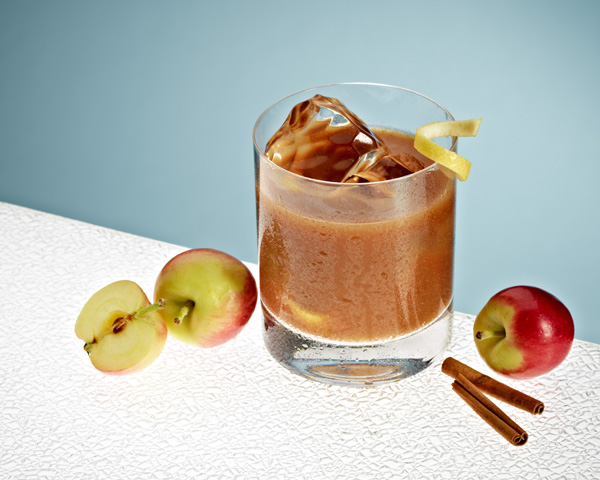 Black apple harvest cocktail