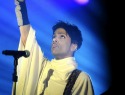 2013 BBMAs: Prince receives the Icon Award