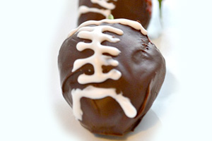 Bite-size Super Bowl desserts