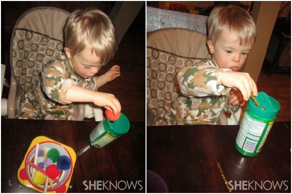 Charlie choose a pipe cleaner