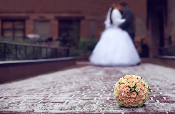 Bride and groom in winter