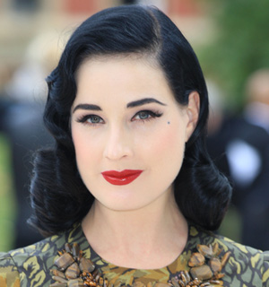Dita Von Teese’s retro glam look