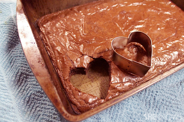 Heart-shaped brownie treasure boxes recipe -- bake