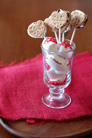 Heart Shaped S'mores Pops