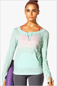 simple scoop neck tops with a front pocket 