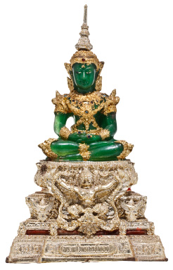 Buddha statue