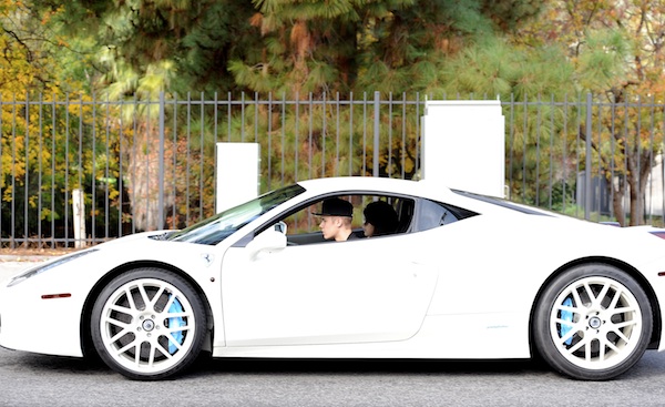Paparazzo Chris Guerra killed chasing Justin Bieber