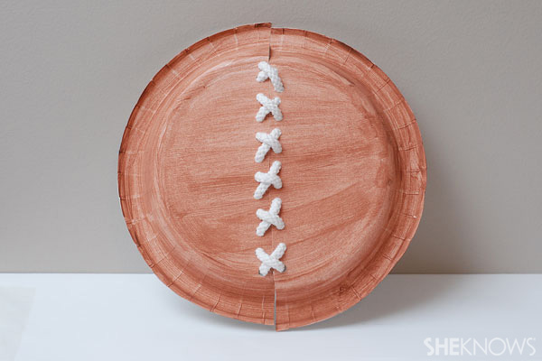 Paper plate football