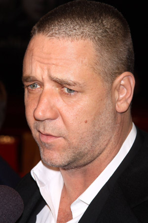 Russell Crowe at Les Miz premiere