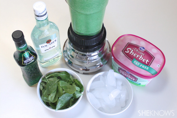 Super Bowl dessert cocktail