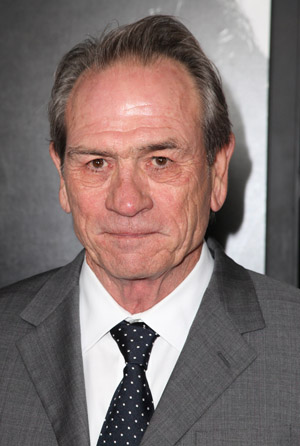 &quot;Tommy Lee Jones is Grumpy Cat!&quot; sportswriter Josh Rowntree wrote on Twitter after the Golden Globes cameras captured Jones obviously not laughing at ... - tommy-lee-jones-closeup