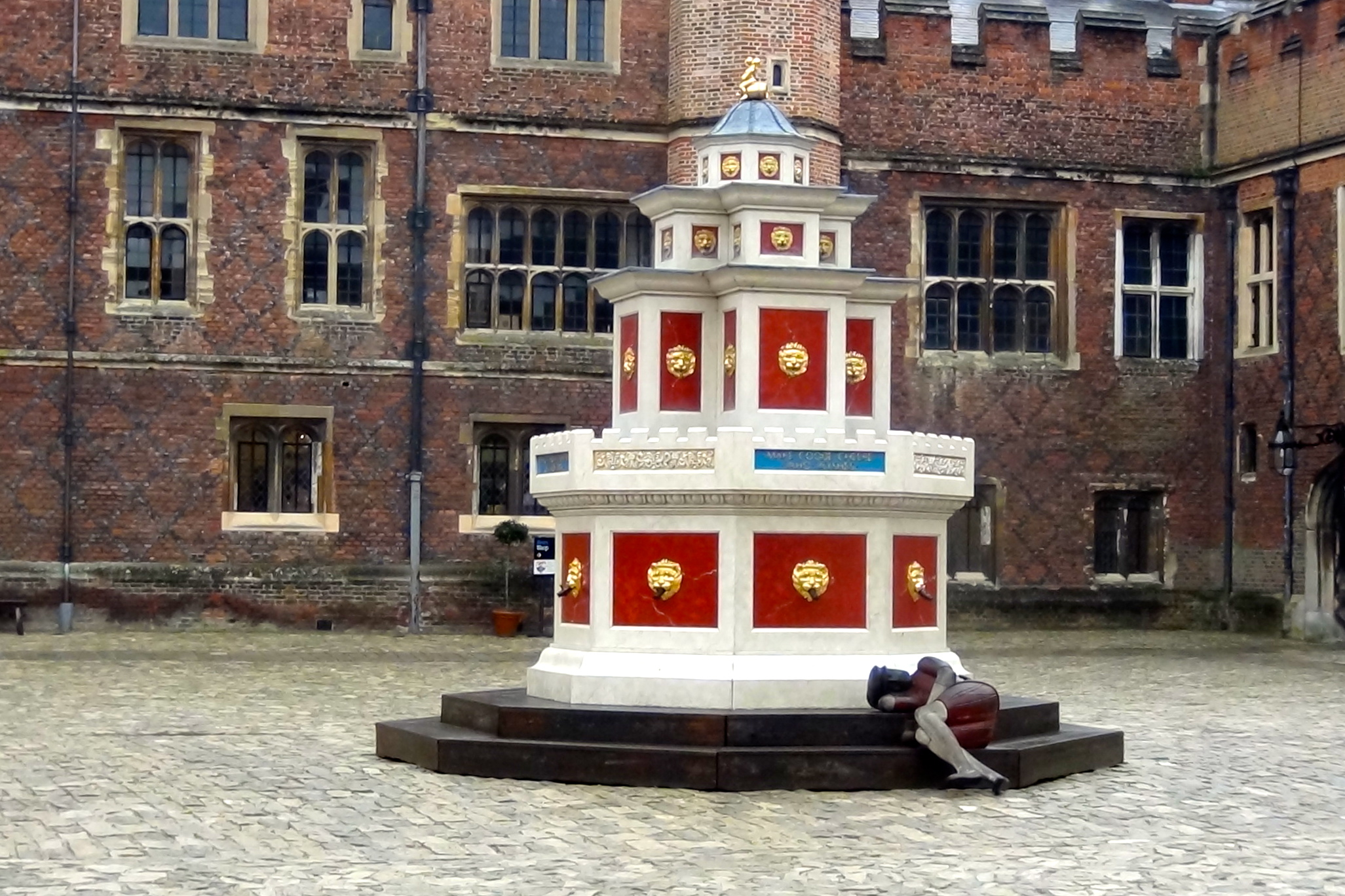 Hampton Court Palace
