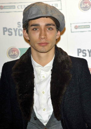Robert Sheehan
