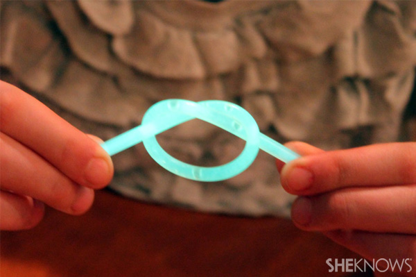 Glow in the dark eggs glowstick