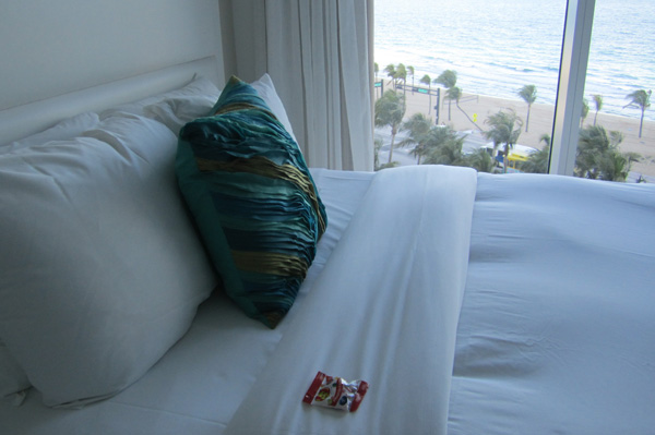 B Hotel