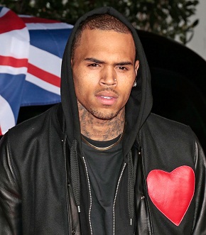 Chris Brown caught in lawsuit with Drake