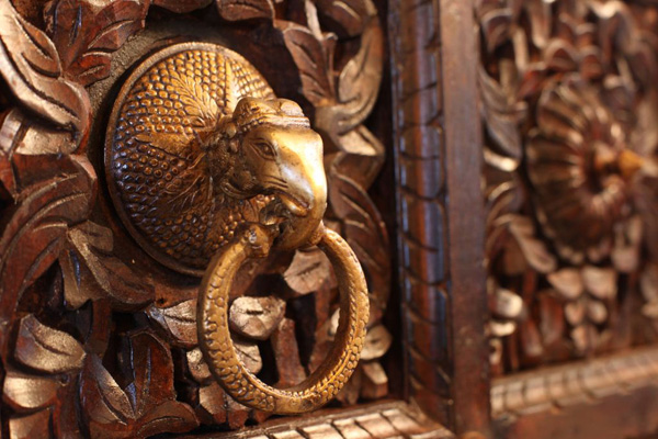 Door knob