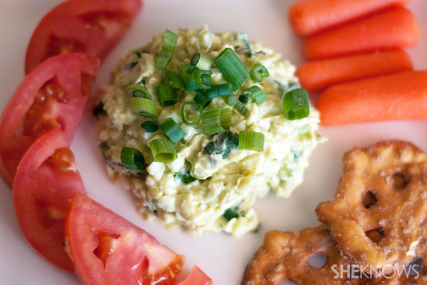 Jalapeno and avocado egg salad recipe