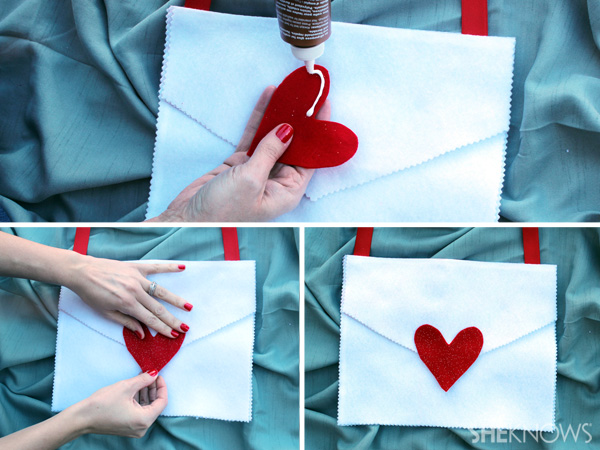 Attach the heart seal