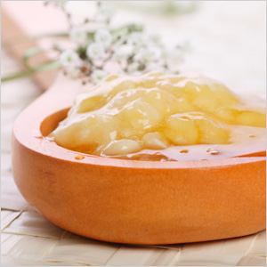 Mashed Banana and Honey Scrub