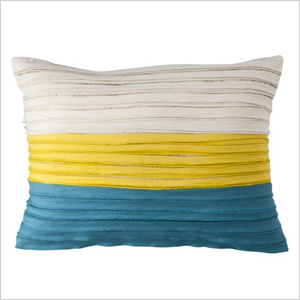 Decorative throw pillows