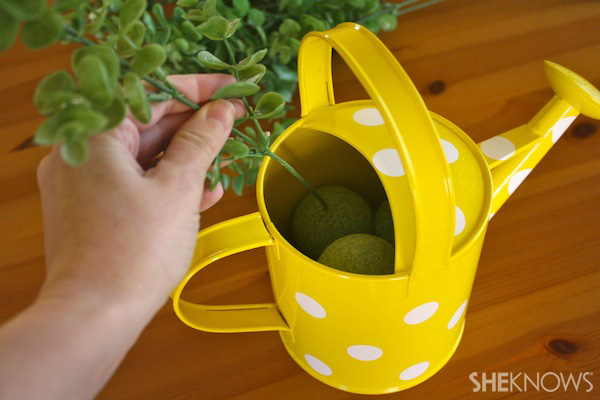 Poke ends of plant into foam