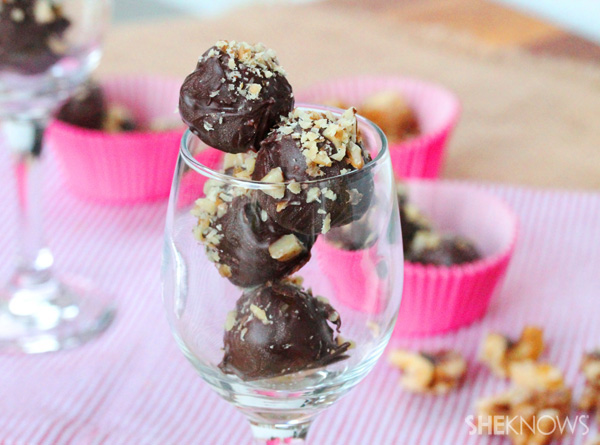 Walnut Streusel Truffles