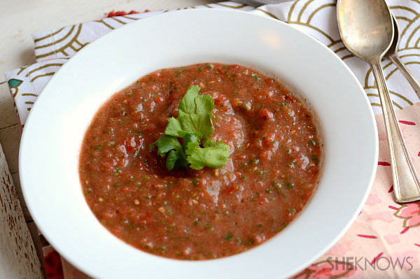 Chunky tomato and garden vegetable