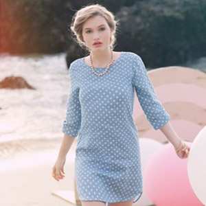 Polka dot shift