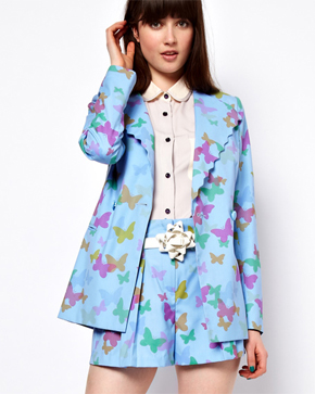 Shorts suit
