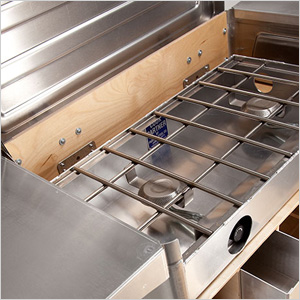 Kanz Outdoors field kitchens
