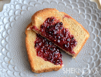 Blackberry lavender jam