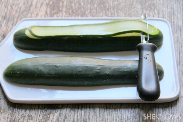 Cucumber roll ups with Greek Yogurt