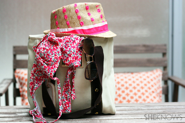 DIY ribbon straw fedora