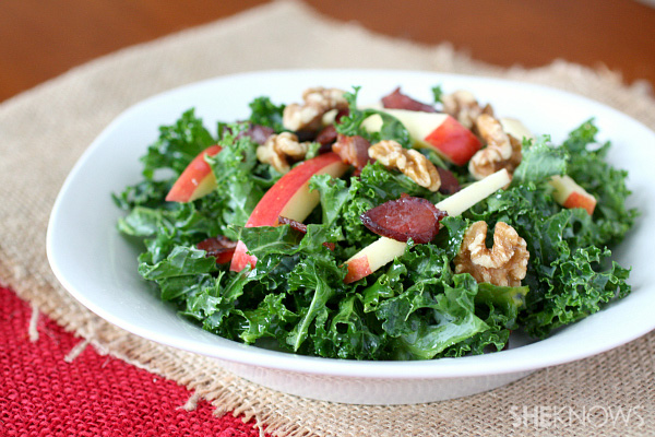 kale apple and bacon salad
