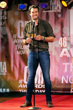 Luke Bryan has a Billboard no 1.
