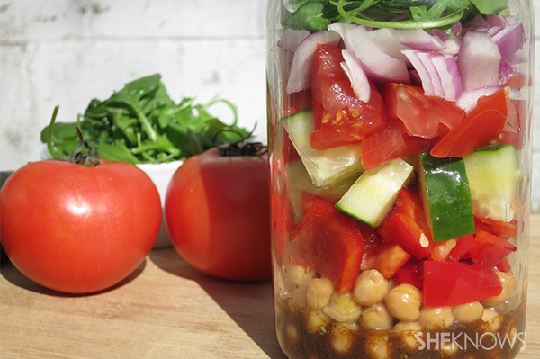 mason jar chickpea and feta salad