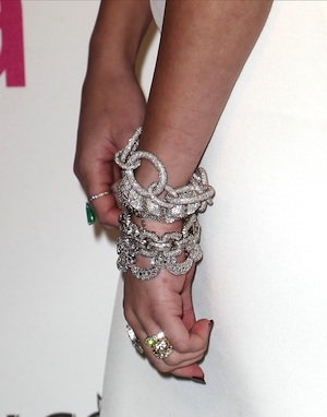 A picture of Miley Cyrus' engagement ring.