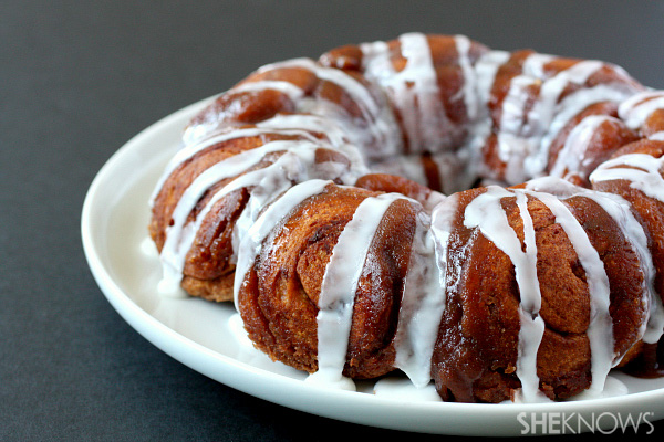 Cinnamon roll cream cheese stuffed monkey bread