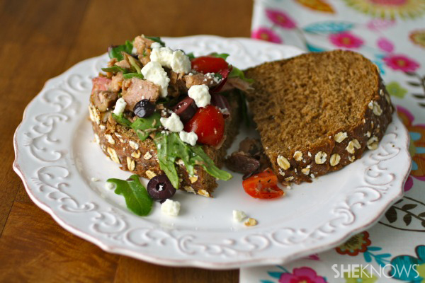 Mediterranean Tuna Salad Sandwiches