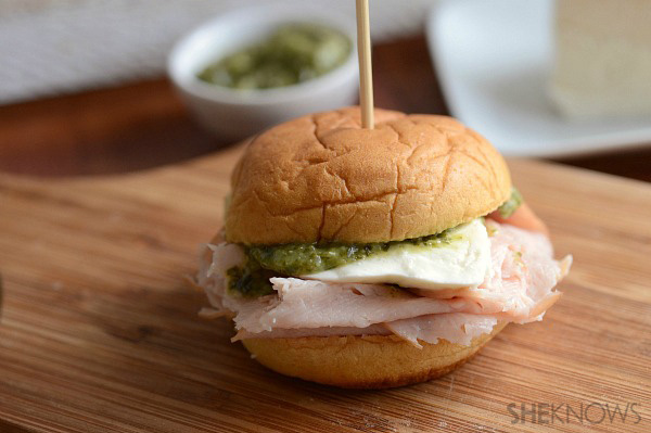 Turkey, fresh mozzarella & pesto slider