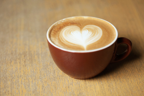 чашка кофе с сердечком