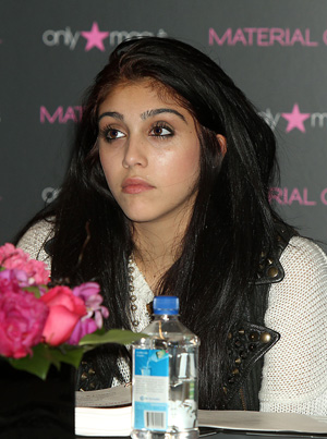 Lourdes Leon closeup