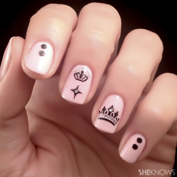 Glossy nail art from Pink U Rock nail art blog