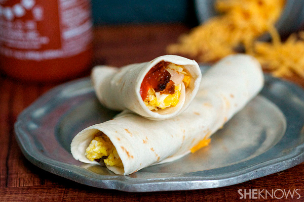 Easy breakfast burritos