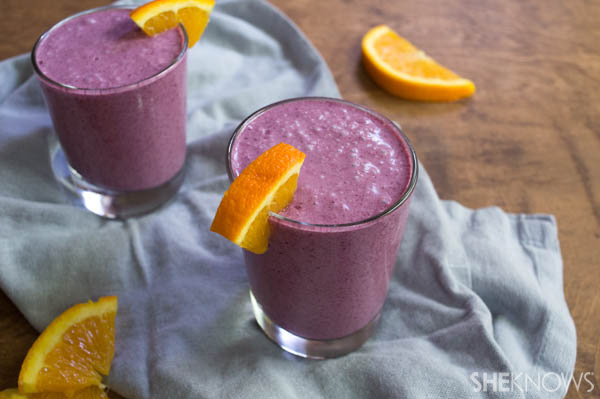 Tropical Berry Smoothie Recipe | SheKnows