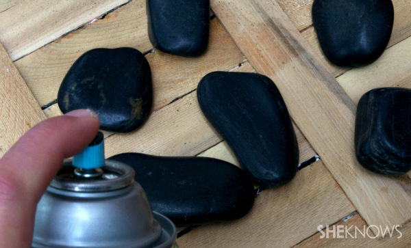 How to make a chalkboard rock game kit